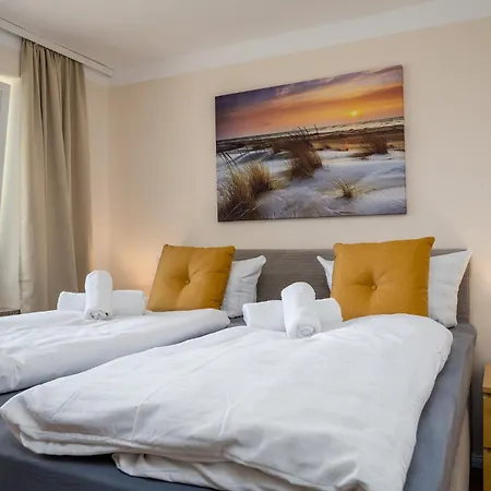 Appartement Nause Mit Sauna, Fitness, Naturteich, Parkplatz, Spielplatz Und Direkten Meerblick