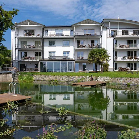 Nause Mit Sauna, Fitness, Naturteich, Parkplatz, Spielplatz Und Direkten Meerblick Sassnitz