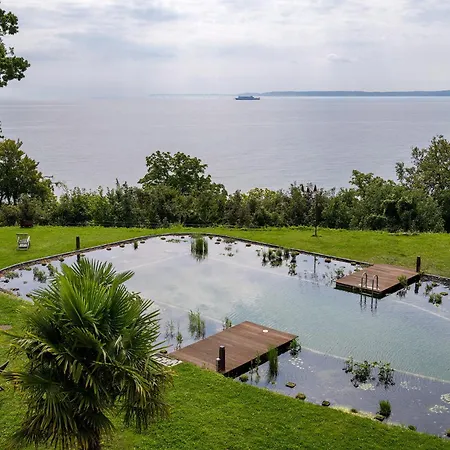 Apartment Appartmenthaus, Nause Mit Sauna Und Meerblick - *