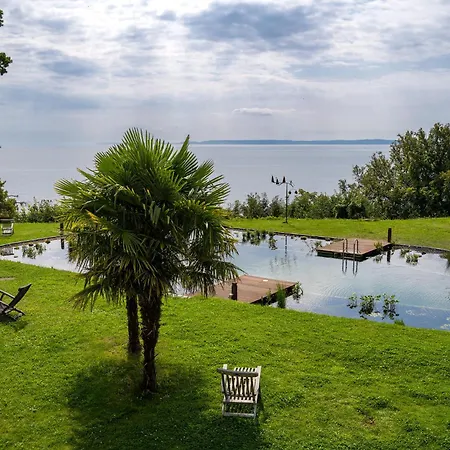 Appartmenthaus, Nause Mit Sauna Und Meerblick - *