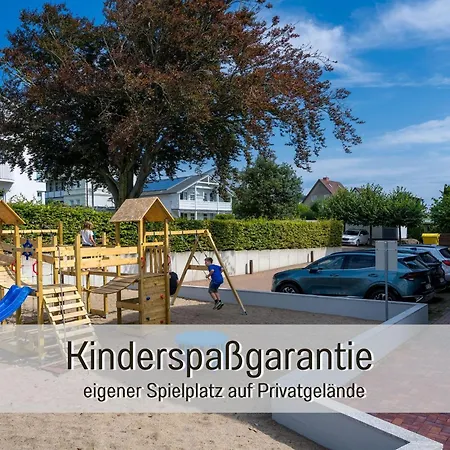 Appartement Nause Mit Sauna, Fitness, Naturteich, Parkplatz, Spielplatz Und Direkten Meerblick Sassnitz