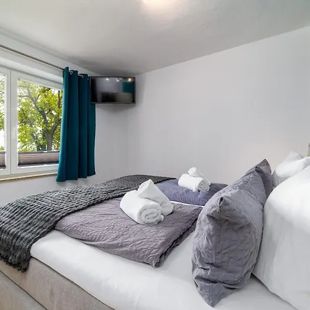 Nause Mit Sauna, Fitness, Naturteich, Parkplatz, Spielplatz Und Direkten Meerblick Appartement Sassnitz