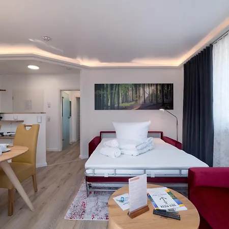 Nause Mit Sauna, Fitness, Naturteich, Parkplatz, Spielplatz Und Direkten Meerblick * Sassnitz